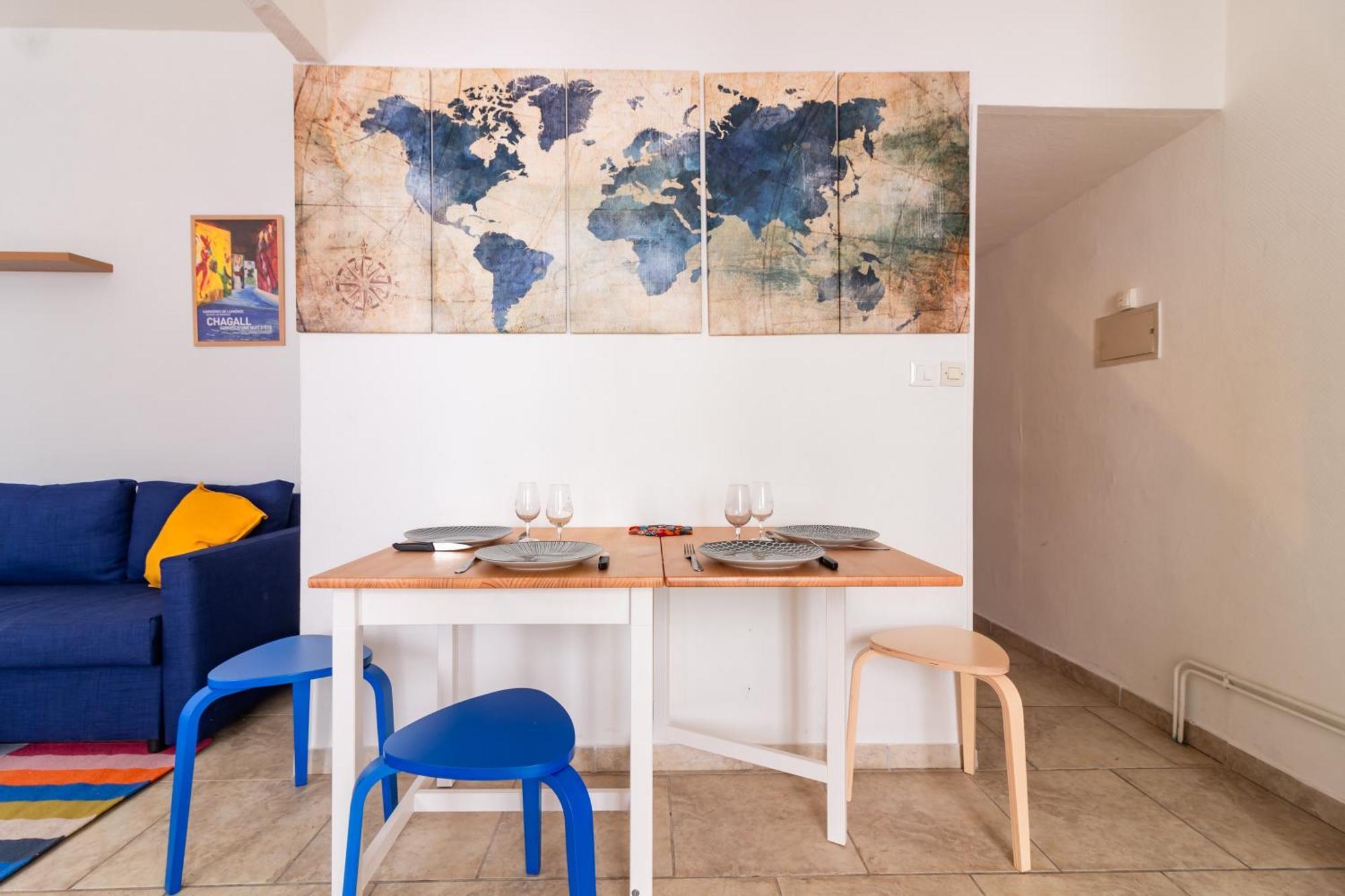Le Cerisier Des 4 Chemins - Appt 75M² Pour 6 Apartment Carcassonne Luaran gambar
